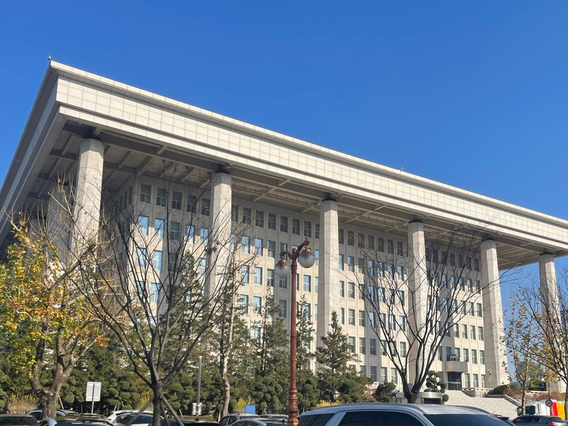 [연구소] 국회 정보위원회 여야 보좌관 미팅